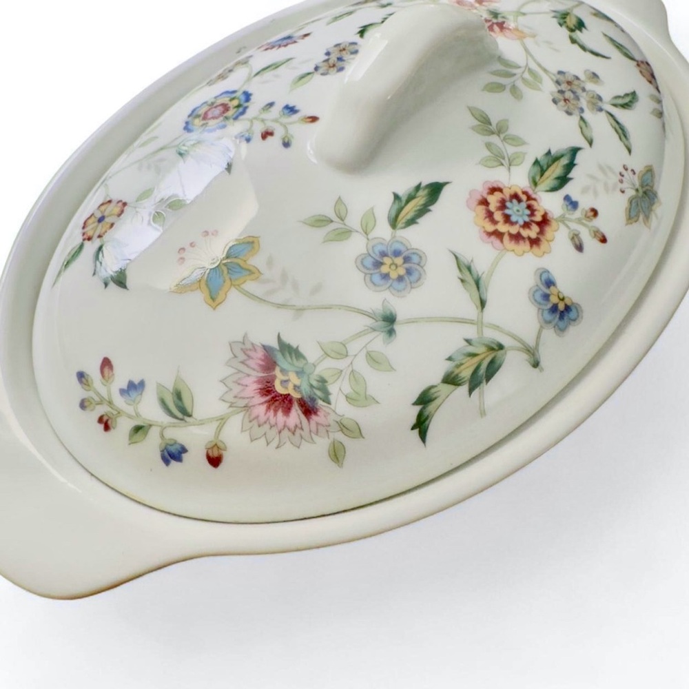 Vintage Andrea by Sadek Buckingham 9” Oval Baker - Picture 2 of 5